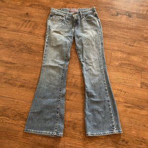 Vintage Levi's 524 Too SuperLow Flare Women's Jeans Denim size 5 M Pants Retro